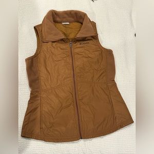 Columbia vest